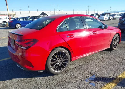 2019 Mercedes-Benz A 220 из США, поврежденный, VIN WDD3G4EB8KW018410